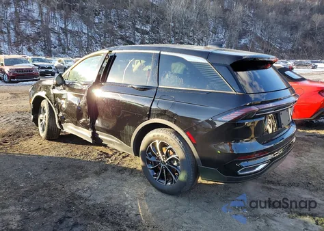 2025 Lincoln Nautilus Premiere z USA, uszkodzony, nr VIN 5LMPJ8JA4SJ909544